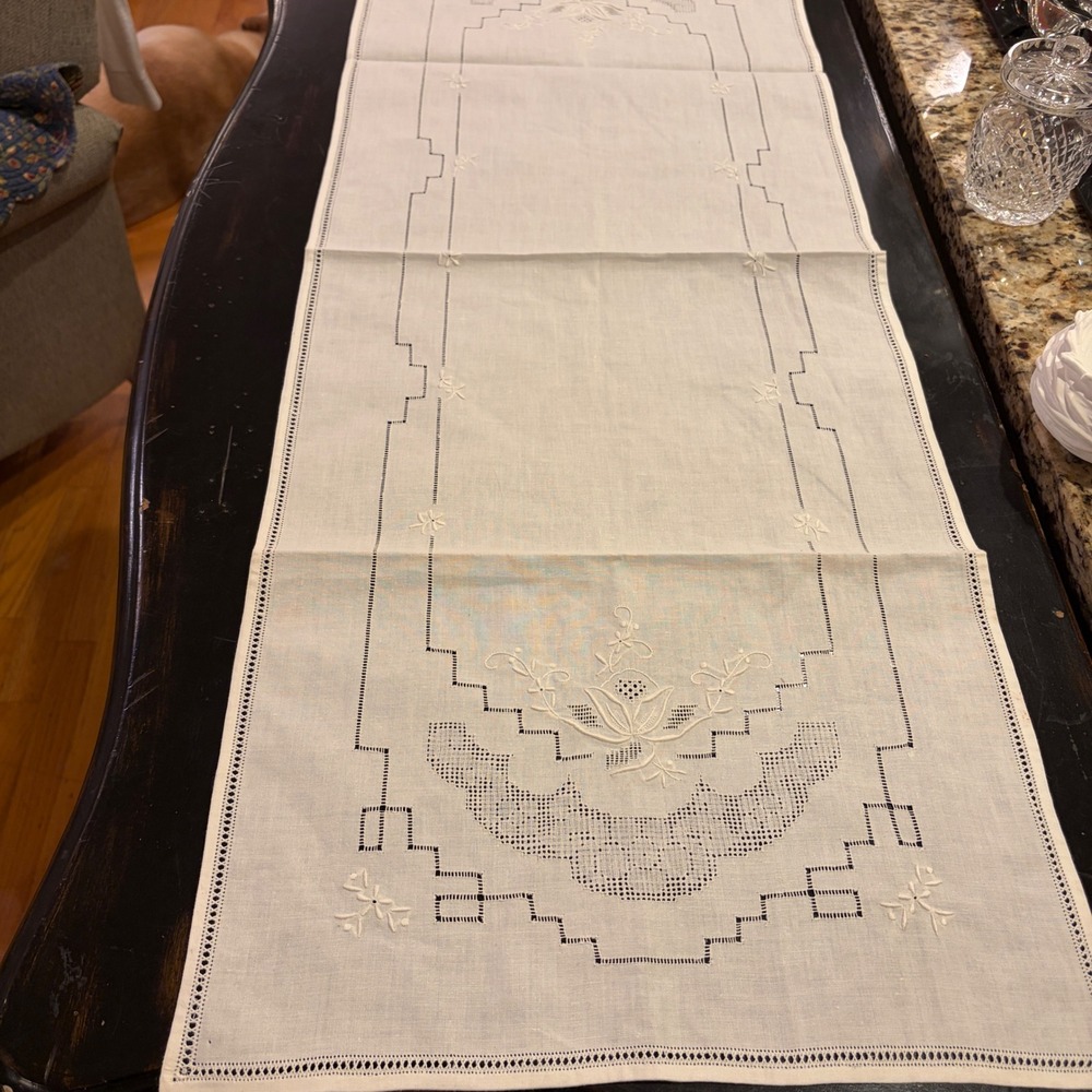 White Embroidered Table Runner 16 x 42 Floral Openwork Drawn Thread